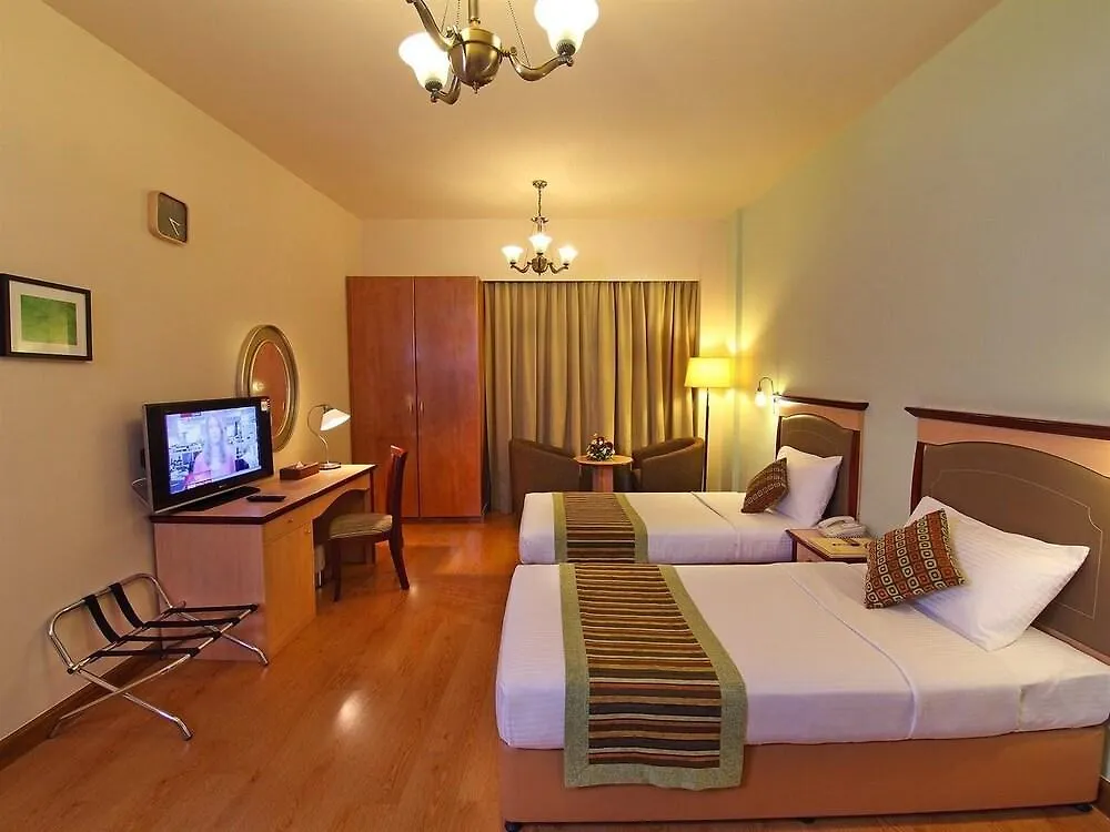 Florida City Hotel Apartments Dubai 3*,